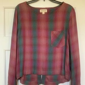 Womesn Cloth and Stone Hi Low pullover blouse $12